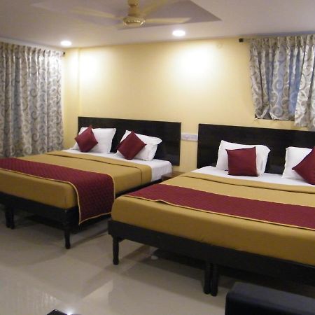 The White House Residency Hotel Chennai Ngoại thất bức ảnh