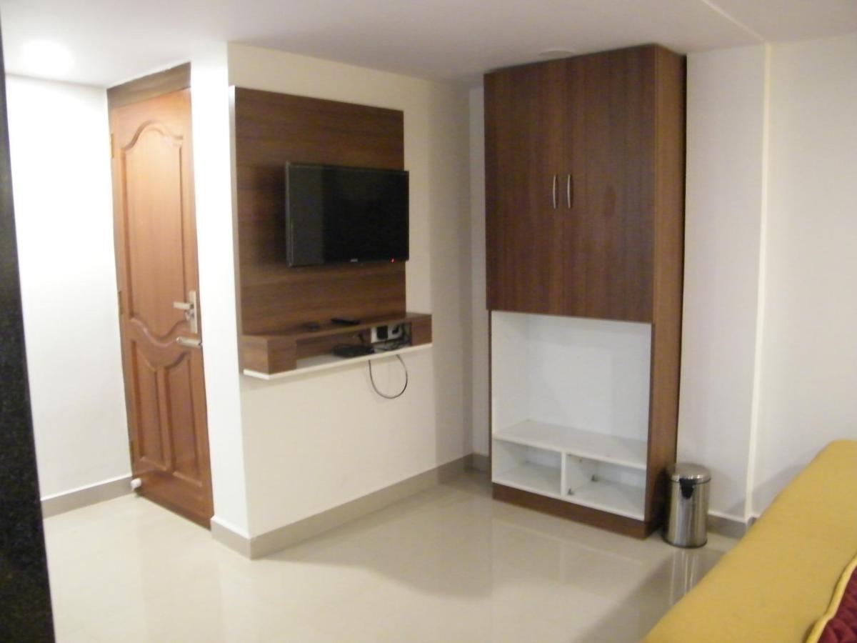 The White House Residency Hotel Chennai Ngoại thất bức ảnh