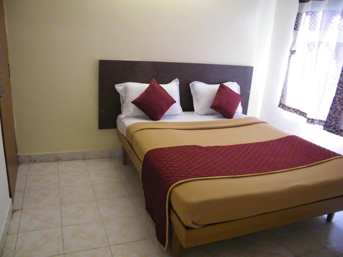 The White House Residency Hotel Chennai Ngoại thất bức ảnh