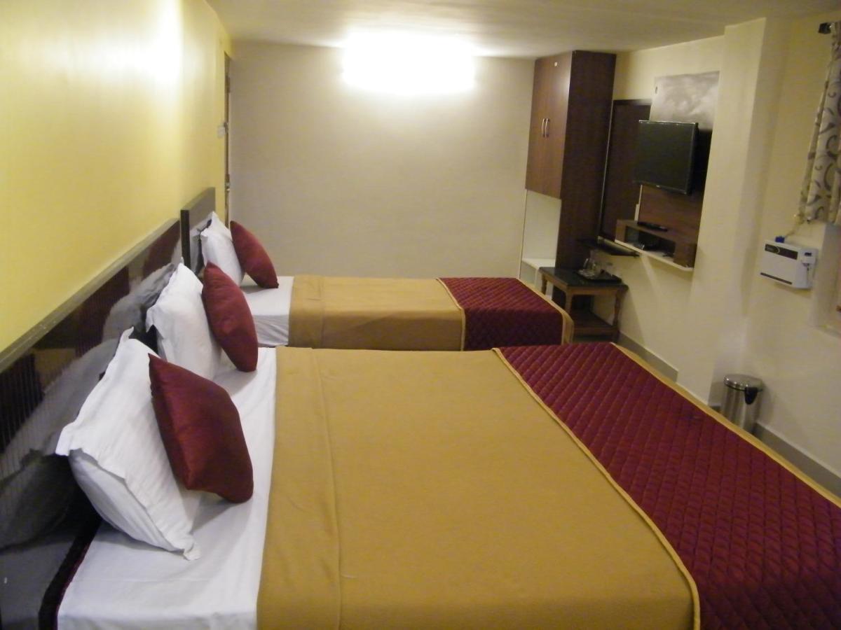 The White House Residency Hotel Chennai Ngoại thất bức ảnh