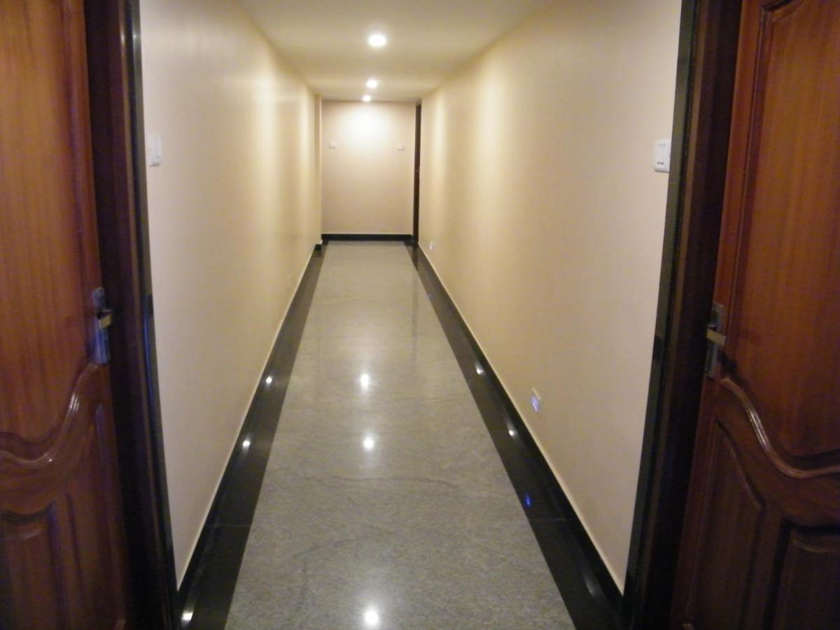 The White House Residency Hotel Chennai Ngoại thất bức ảnh