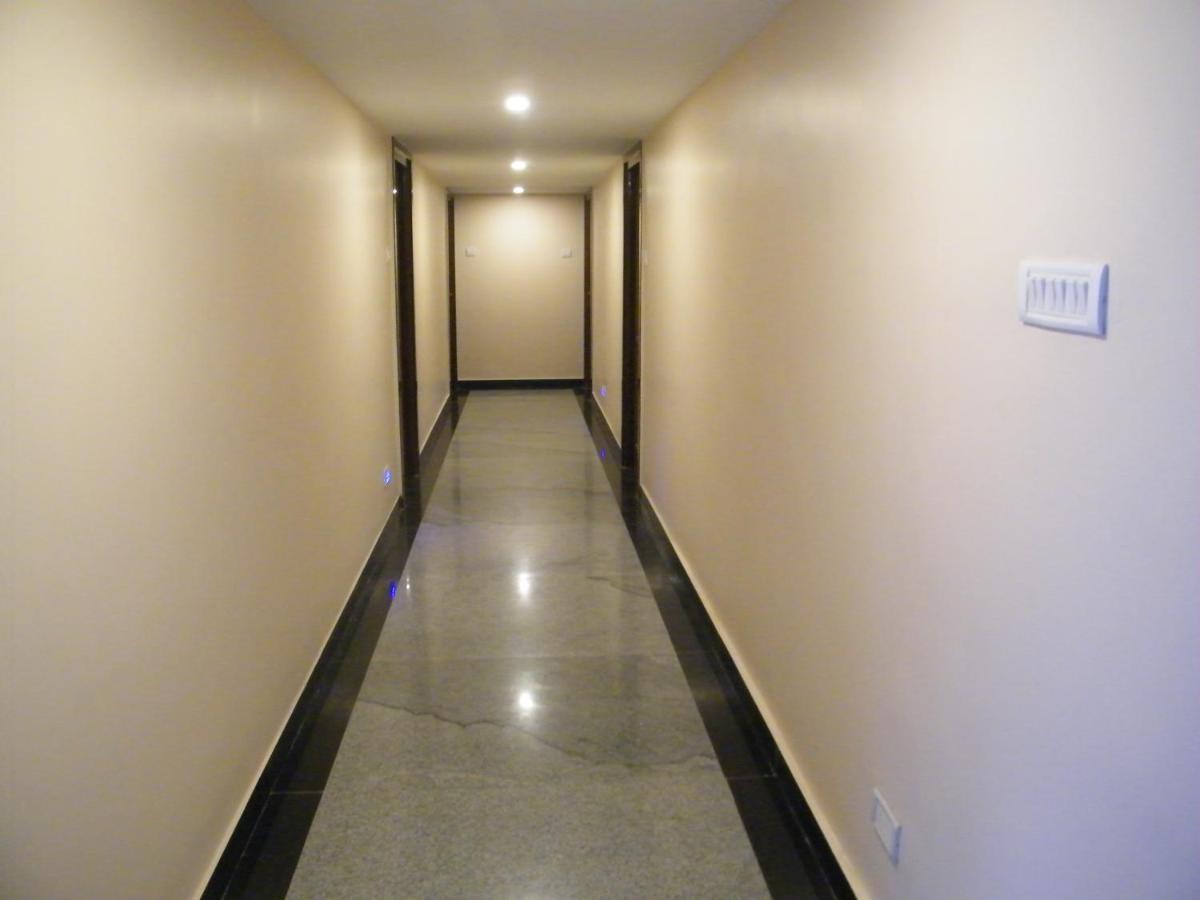 The White House Residency Hotel Chennai Ngoại thất bức ảnh