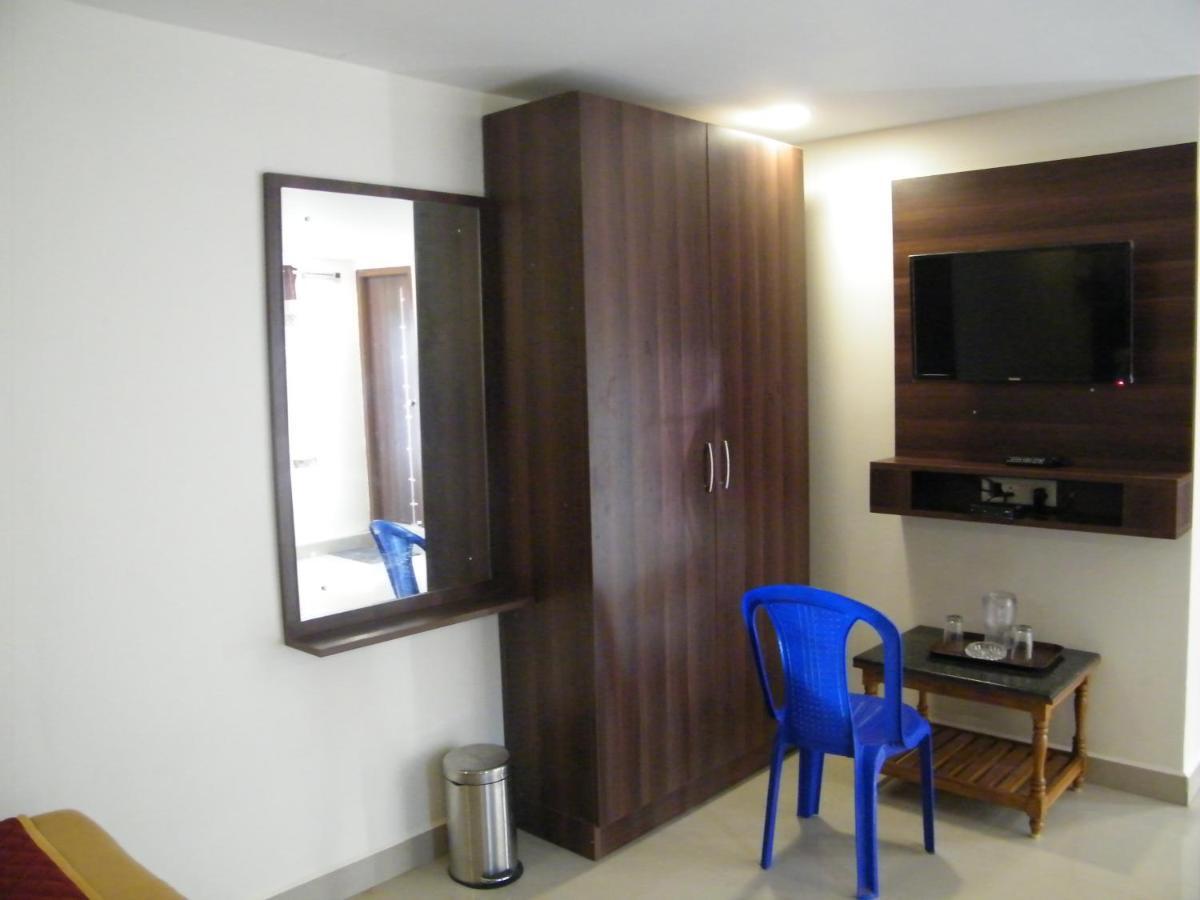 The White House Residency Hotel Chennai Ngoại thất bức ảnh