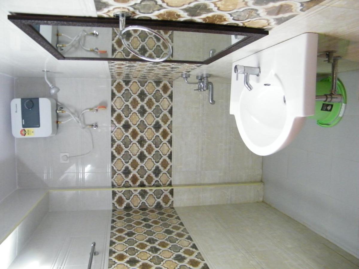The White House Residency Hotel Chennai Ngoại thất bức ảnh
