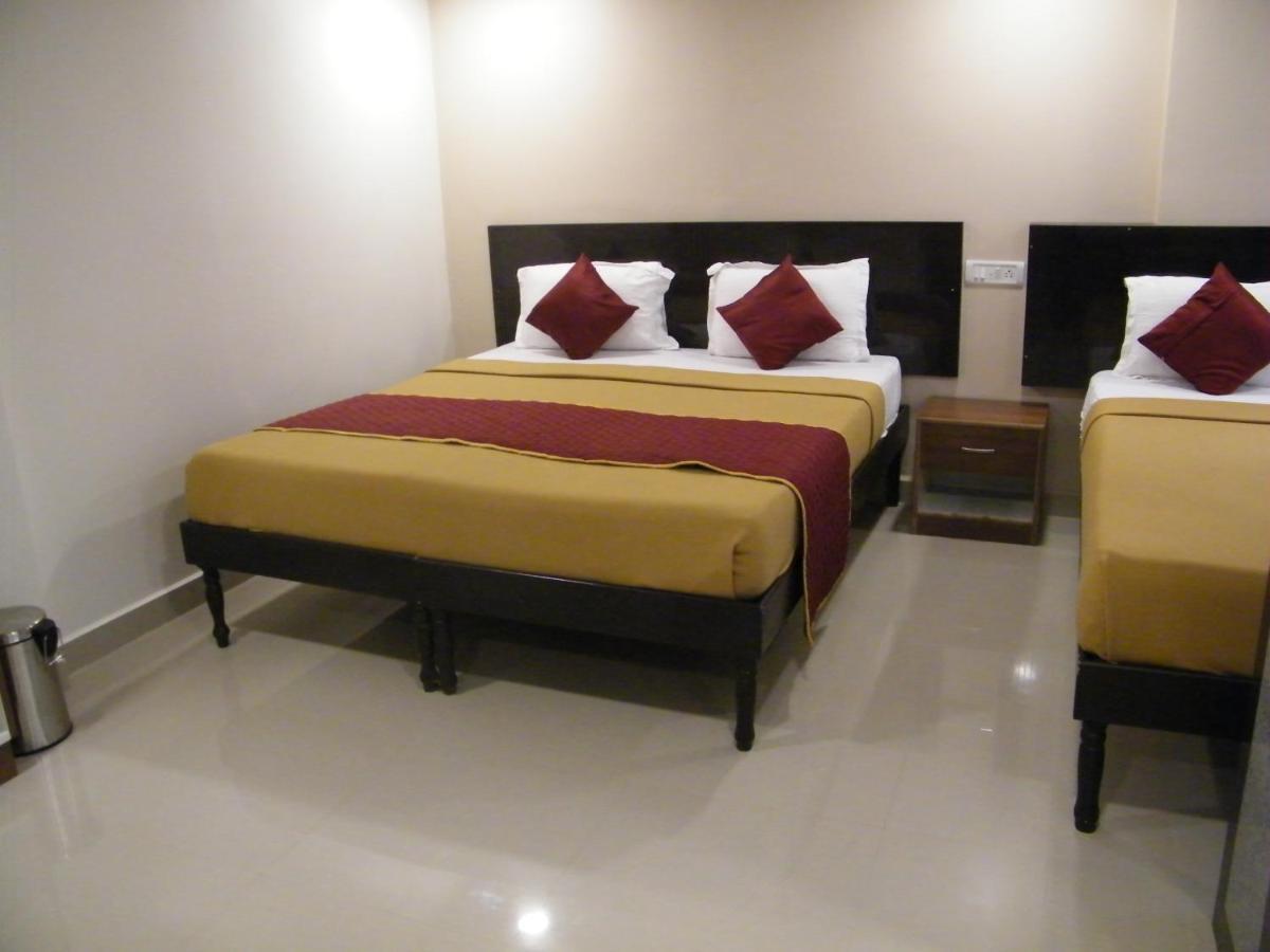 The White House Residency Hotel Chennai Ngoại thất bức ảnh